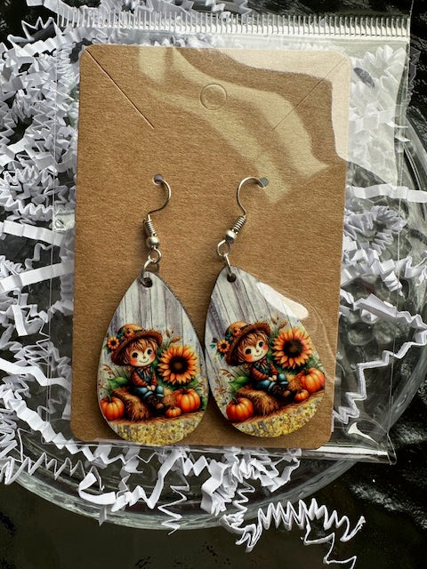 Scare Crow Fall Earrings, Fashion Design, Teardrop Earring
